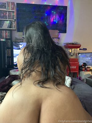 islandgirlxo Nude Leaked Photo #15