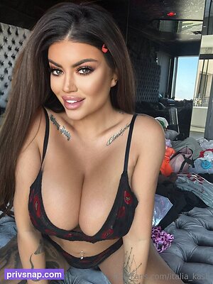 italia kash Nude Leaked Photo #58