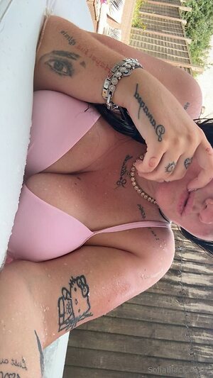 its sofiablack Nude Leaked Photo #11