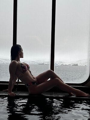itsalinalopez Nude Leaked Photo #27