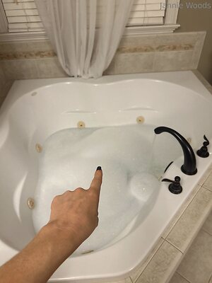 itsjanniewoods Nude Leaked Photo #11