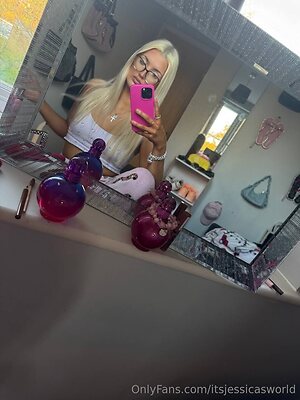 itsjessicasworld Nude Leaked Photo #29