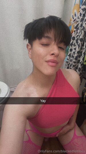 janisfem Nude Leaked Photo #4