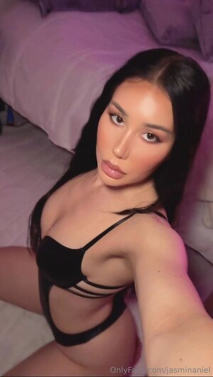 jasminaniel Nude Leaked Photo #2