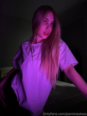 jasminesteas Nude Leaked Photo #38