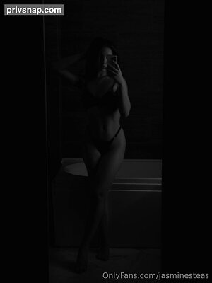 jasminesteas Nude Leaked Photo #52