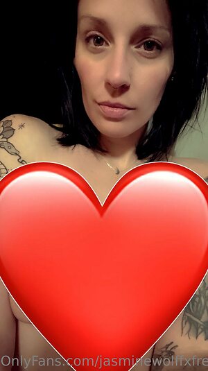 jasminewolffxfree Nude Leaked Photo #9