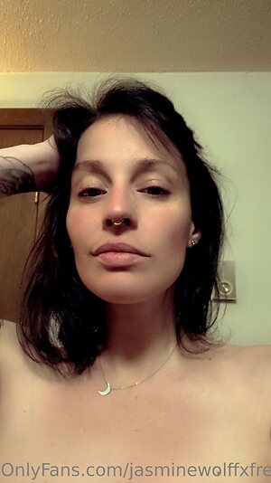 jasminewolffxfree Nude Leaked Photo #27