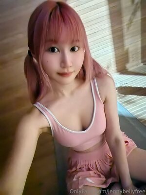 jennybellyfree Nude Leaked Photo #4