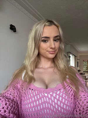 jenrileyy Nude Leaked Photo #7