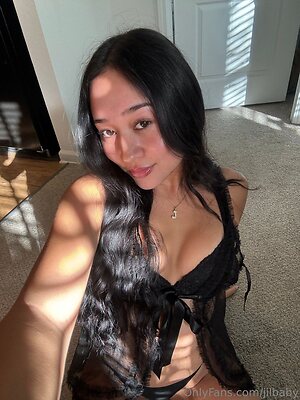 jilbaby Nude Leaked Photo #6