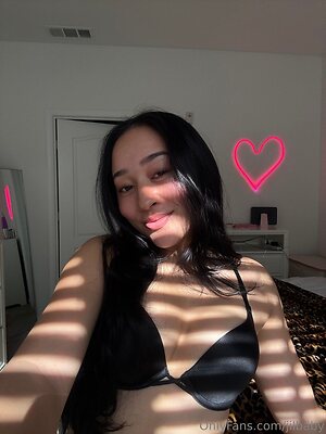 jilbaby Nude Leaked Photo #18
