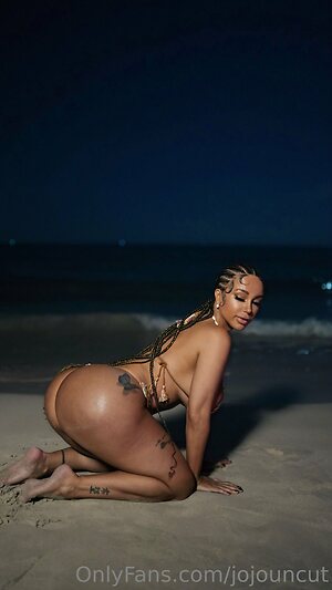 jojouncut Nude Leaked Photo #8