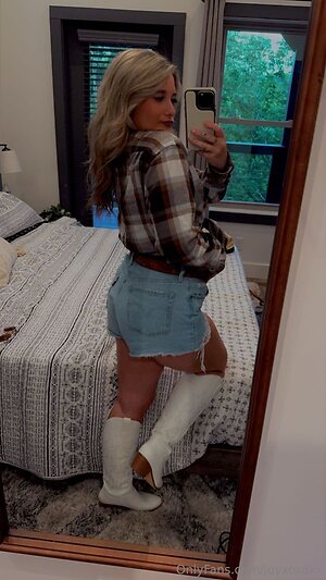 joyxoxoxx Nude Leaked Photo #13