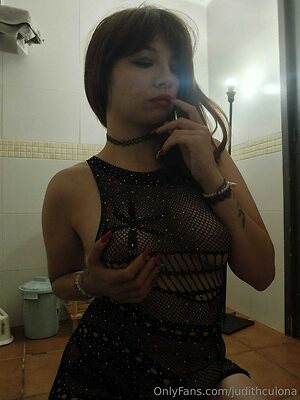 judithculona Nude Leaked Photo #4