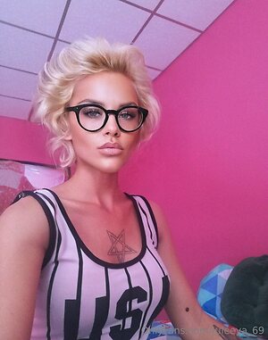 juleeya 69 Nude Leaked Photo #7