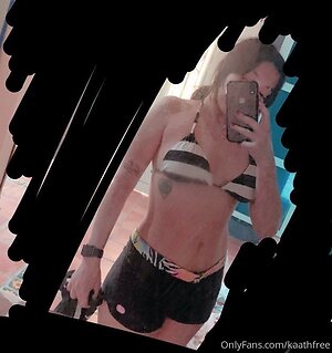 kaathfree Nude Leaked Photo #8