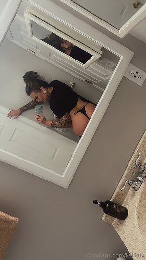 kalikux Nude Leaked Photo #8