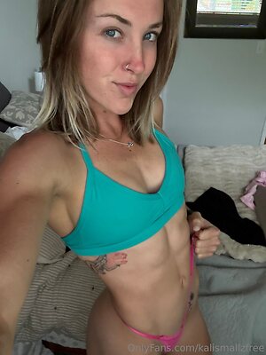 kalismallzfree Nude Leaked Photo #4