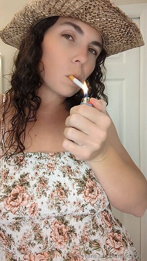 kandikush71 Nude Leaked Photo #4