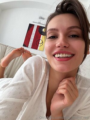 kate evans real Nude Leaked Photo #9