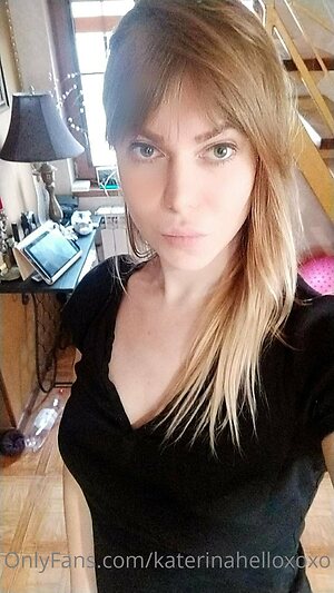 katerinahelloxoxo Nude Leaked Photo #19