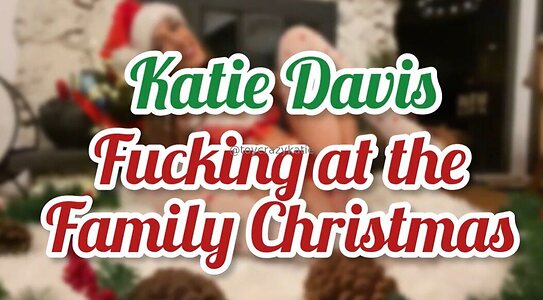 katiebigtoys Nude Leaked Photo #2