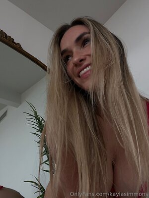 kaylasimmons Nude Leaked Photo #13