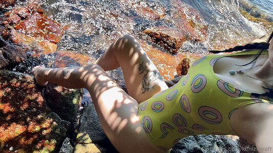 kenizineafr Nude Leaked Photo #17