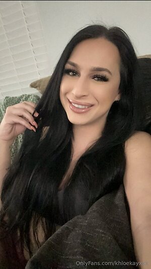khloekayxxx Nude Leaked Photo #10