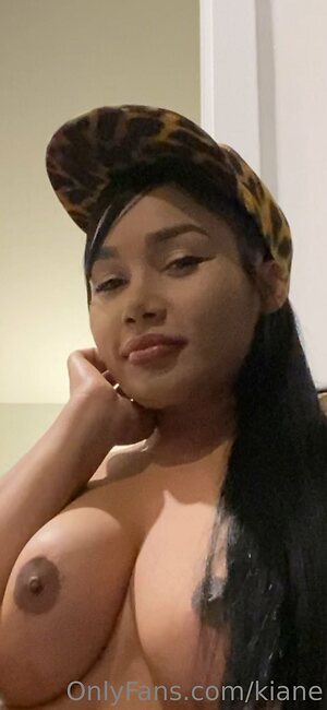 kiane Nude Leaked Photo #14