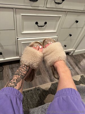 killerfeetxo Nude Leaked Photo #2