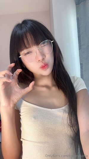 kissmesofia Nude Leaked Photo #36