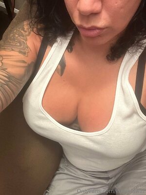 kittyklawzz Nude Leaked Photo #10