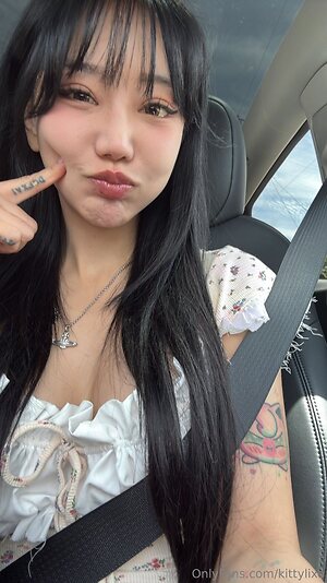 kittylixo Nude Leaked Photo #12