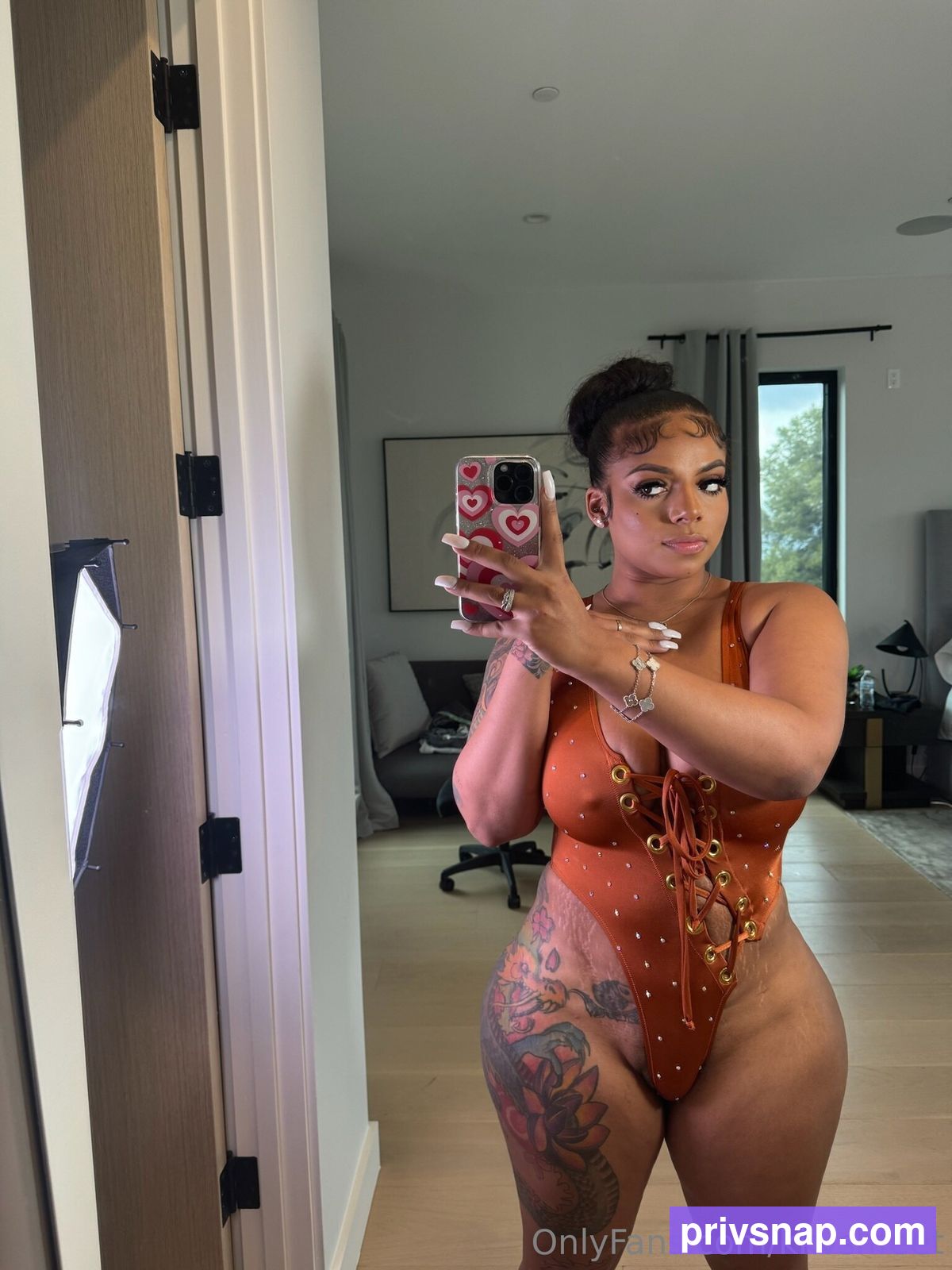 kkvshfeet (KKVS) Nude Leaked Photo #9