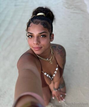 kkvshfeet Nude Leaked Photo #39