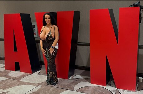 kristinekisstv Nude Leaked Photo #3