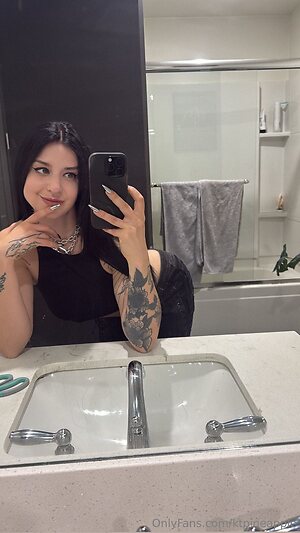 ktpineapple Nude Leaked Photo #8
