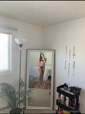 kylienelson Nude Leaked Photo #11
