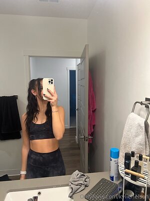 kylienelson Nude Leaked Photo #14