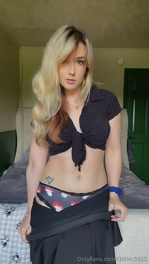 l1ttler3d25 Nude Leaked Photo #2