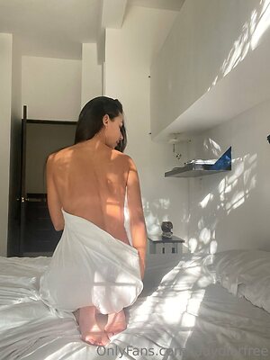 ladydiorfree Nude Leaked Photo #16