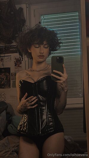 lalhoevera Nude Leaked Photo #7
