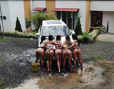 latin corner Nude Leaked Photo #18