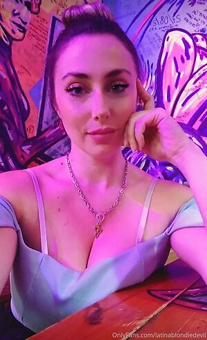 latinablondiedevil Nude Leaked Photo #5