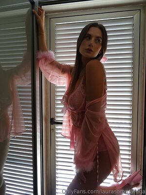 laurasommaruga Nude Leaked Photo #14