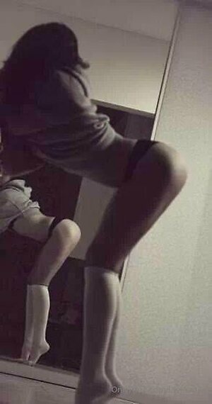 laylaa33 Nude Leaked Photo #6