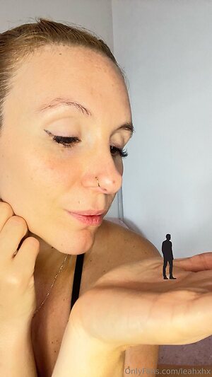 leahxhx Nude Leaked Photo #9