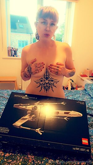 legomytits Nude Leaked Photo #4